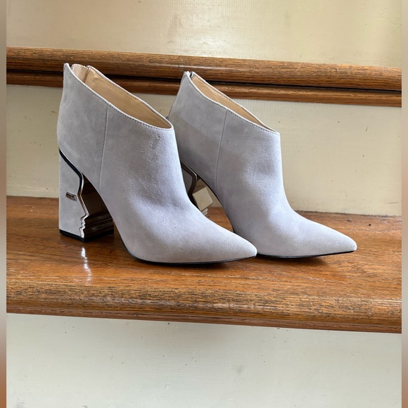 Katy Perry Gypsy Suede Nude Boots - Size 7.5 - Picture 3 of 8